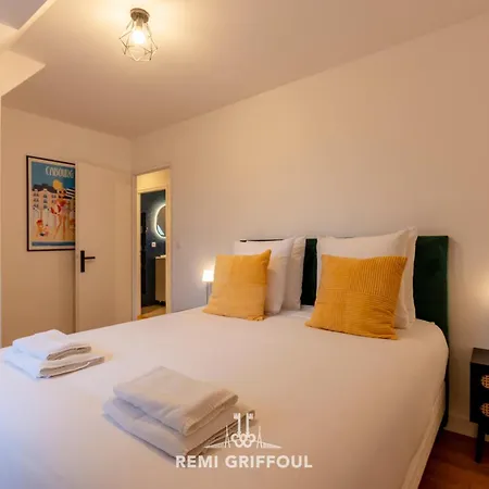 Canet - Jacuzzi - Fireplace - Sauna Ev 10p * 贡尼维尔索洪弗