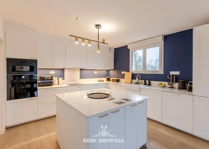 ヴィラ Canet - Jacuzzi - Fireplace - Sauna Ev 10p