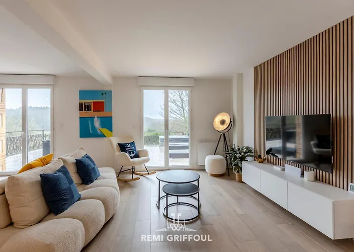 Canet - Jacuzzi - Fireplace - Sauna Ev 10p * Gonneville-sur-Honfleur